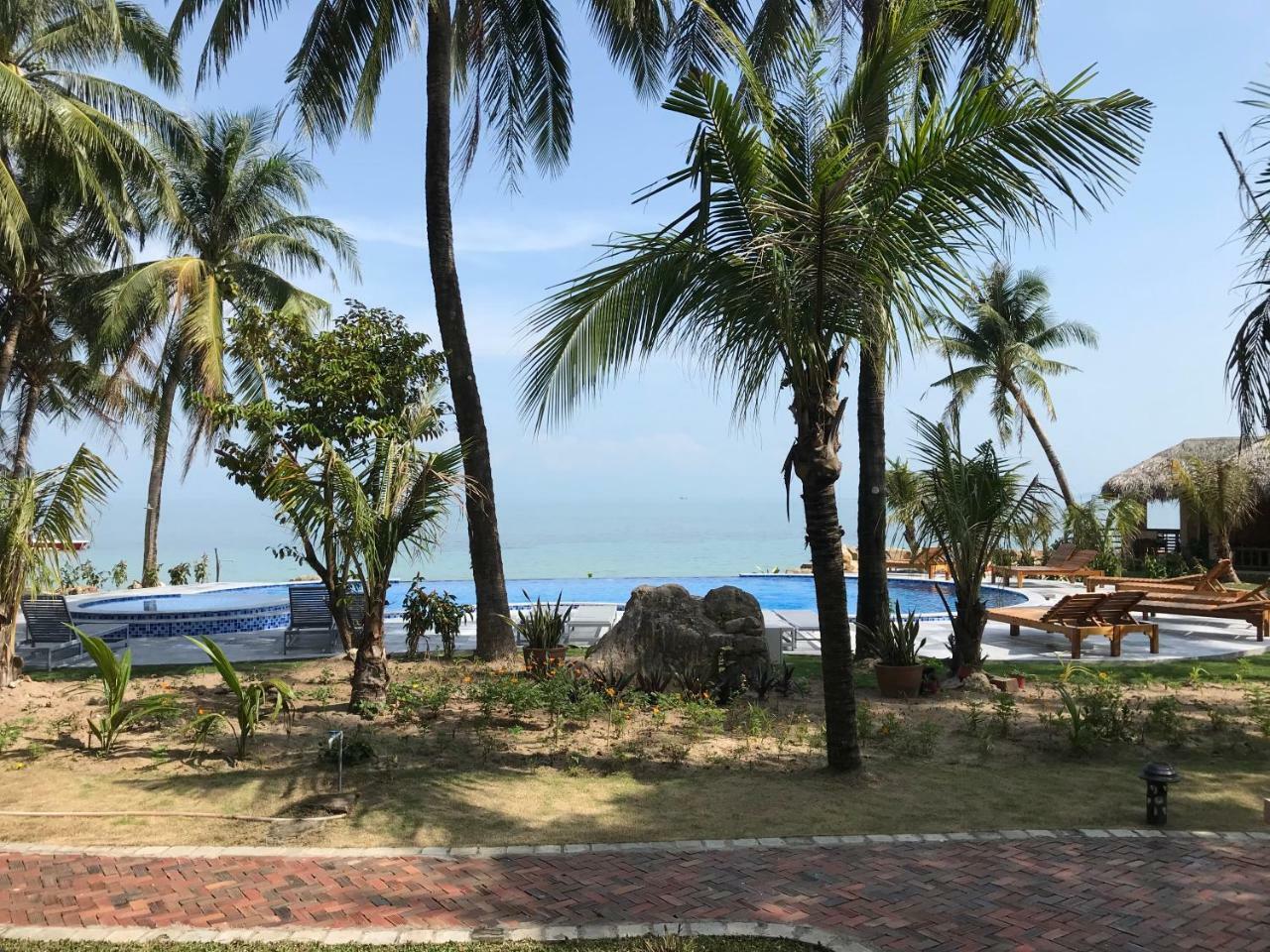 Phu Quoc Kim 2 Beach Front Resort Екстериор снимка